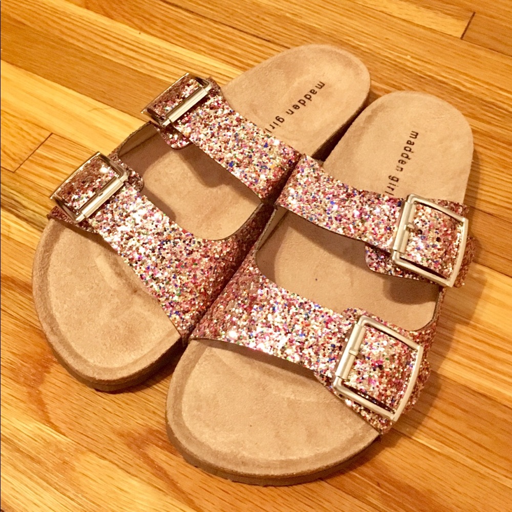 New Madden Girl 8.5 sandals  glitter blush multi